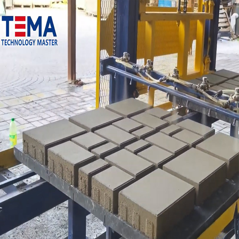 ماكينة TEMA TM12000 المؤازرة لإنتاج بلاط الرصف